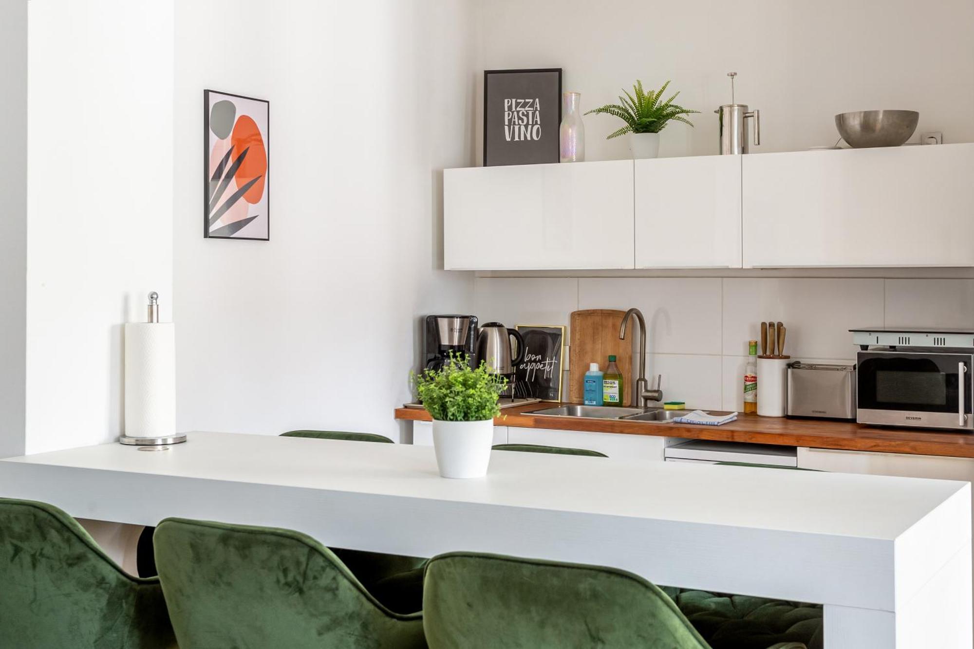 Global Living - Design I I Smart-tv I Kitchen I * Berlijn